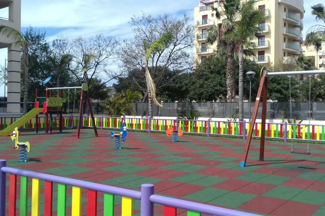 Playa Mar Apartman Torre Del Mar Kültér fotó